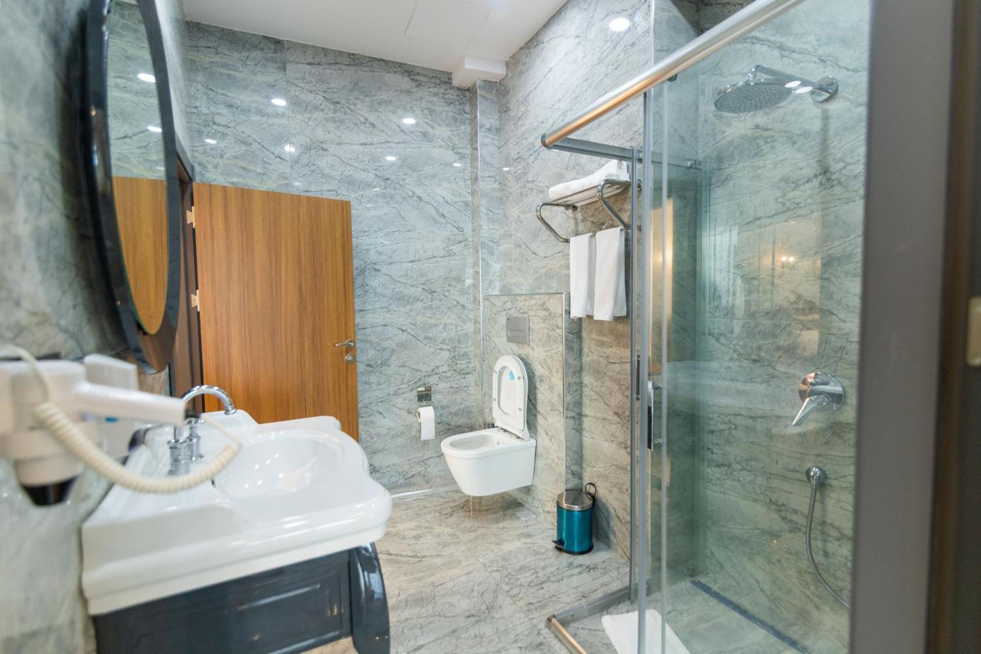 Fevzi Hoca Otel Trabzon Esterno foto