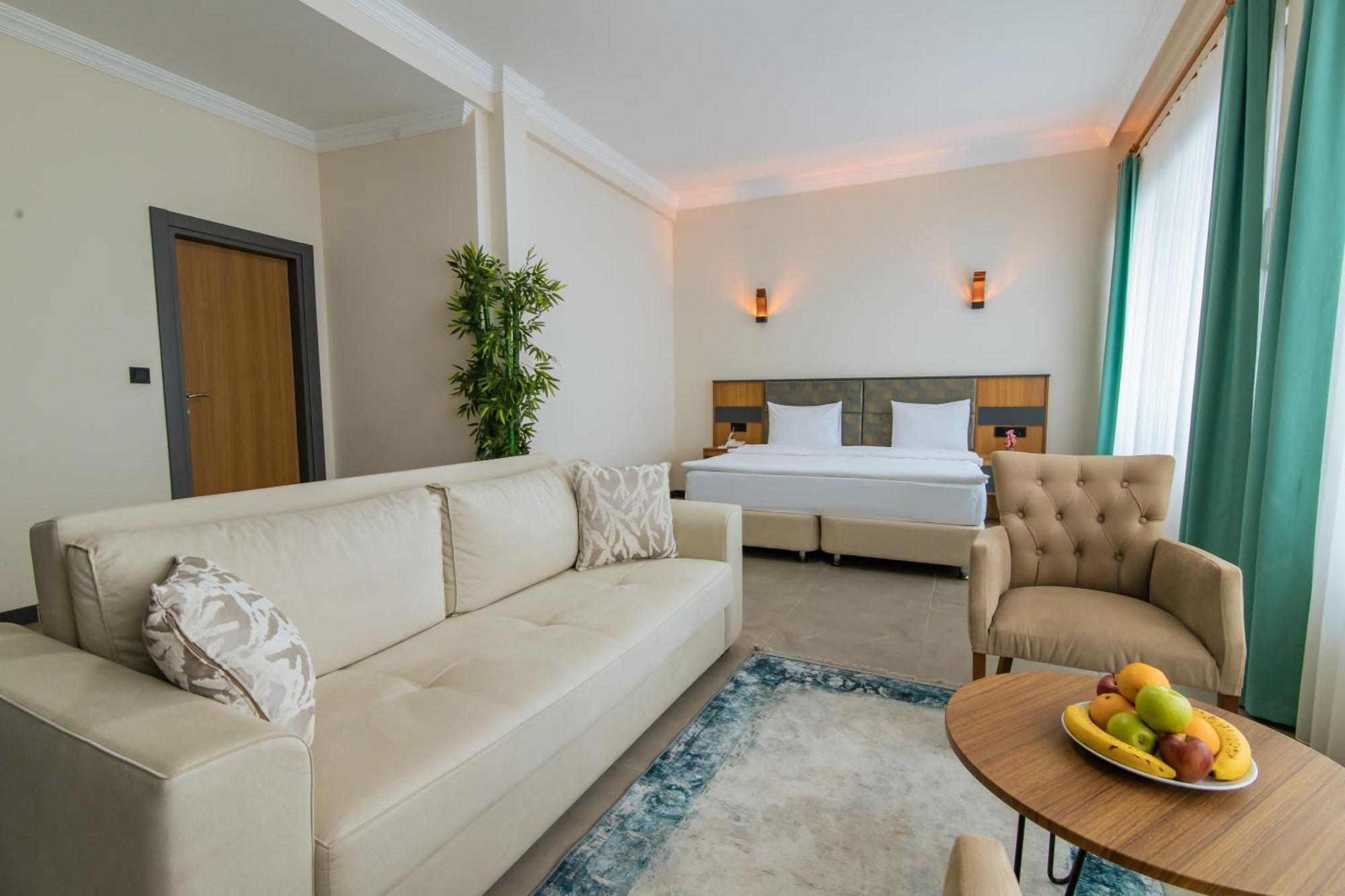 Fevzi Hoca Otel Trabzon Esterno foto