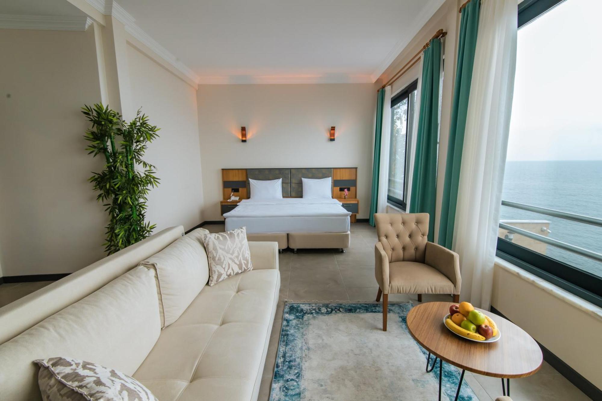 Fevzi Hoca Otel Trabzon Esterno foto