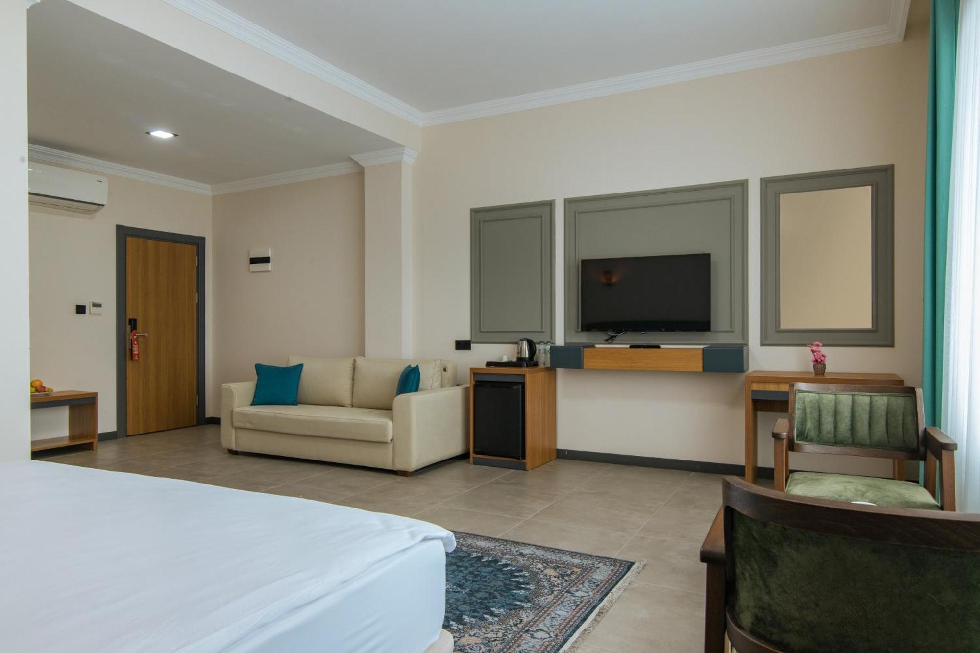 Fevzi Hoca Otel Trabzon Esterno foto